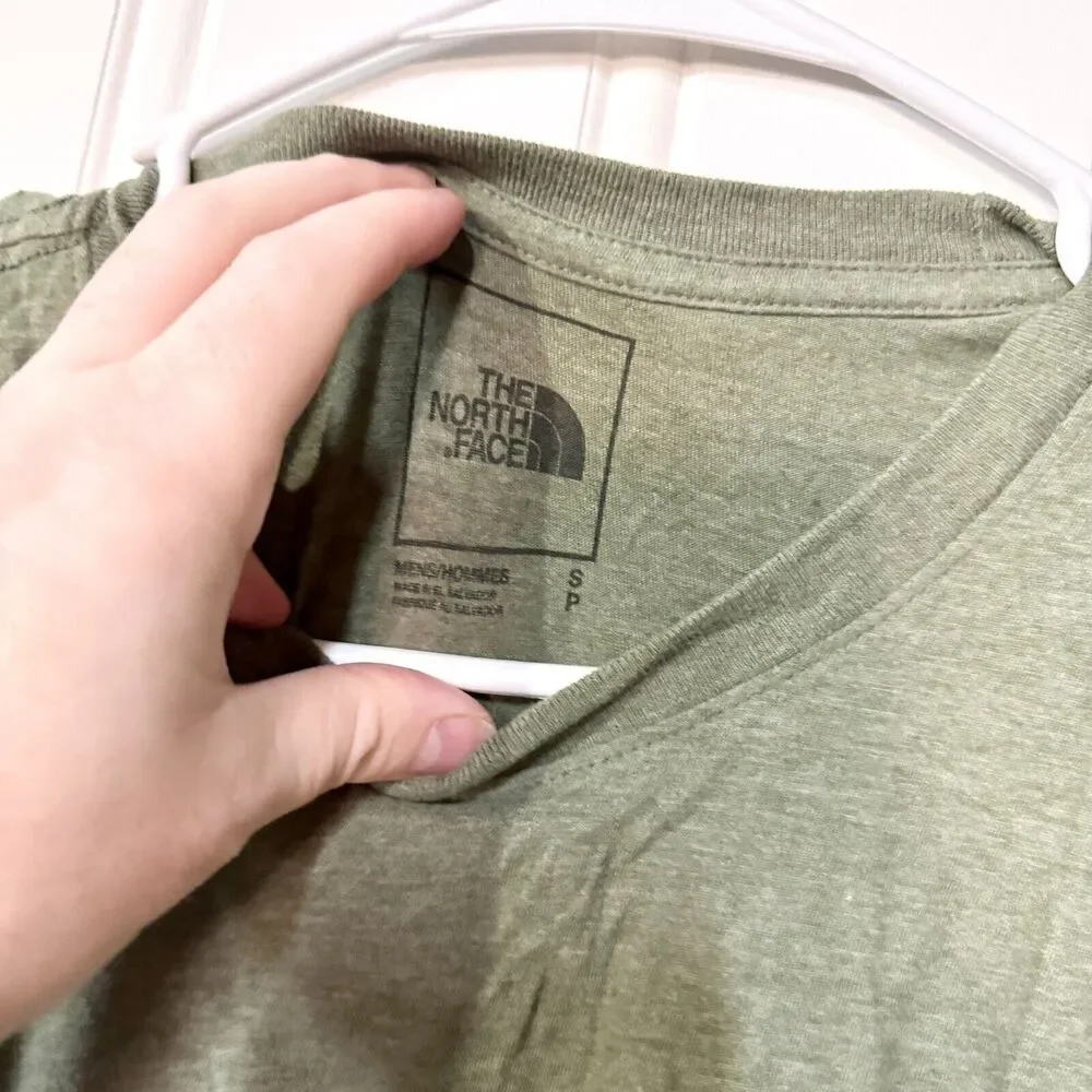 THE NORTH FACE‎ Shirt Mens Size Small Green Short Sleeve Cotton Camping Graphic